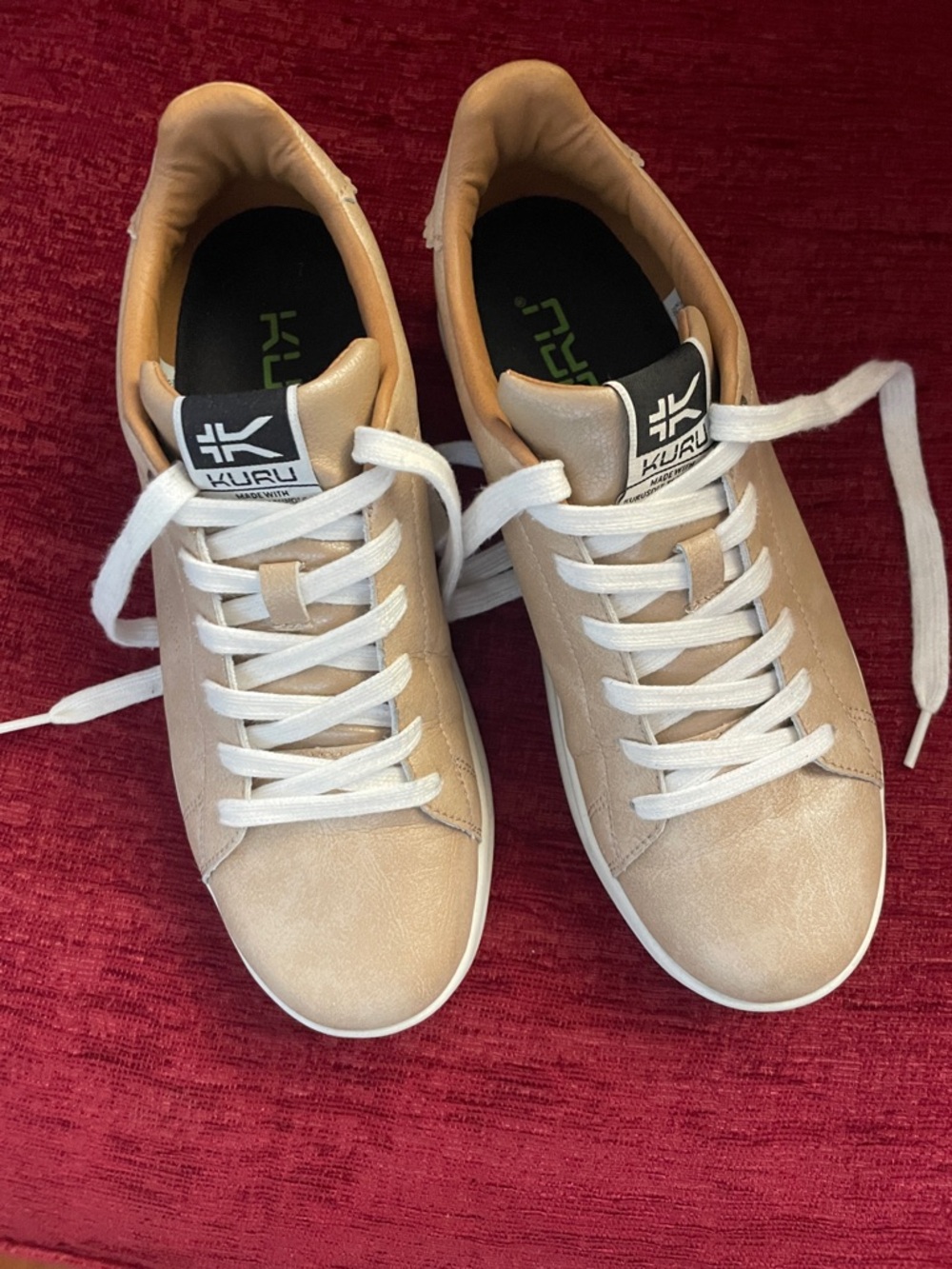 KURU Men’s Beige/Tan Lace-Up Sneakers